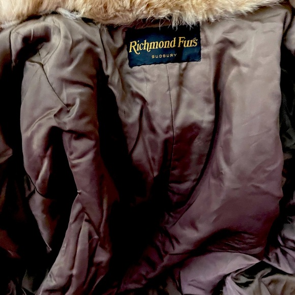 Real fur. - Picture 2 of 2